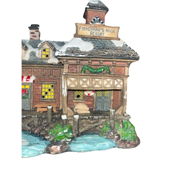 2004 Christmas Village Fisherman’s Nook Resort Light Up House - Picture 7 of 8